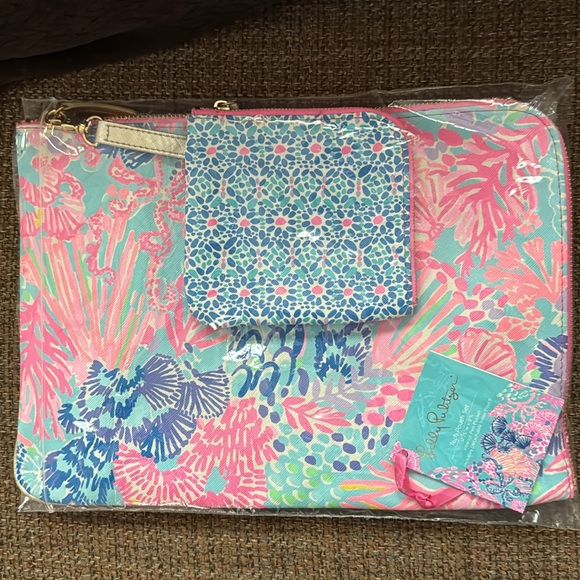 Lilly Pulitzer Accessories - Lilly Pulitzer laptop case